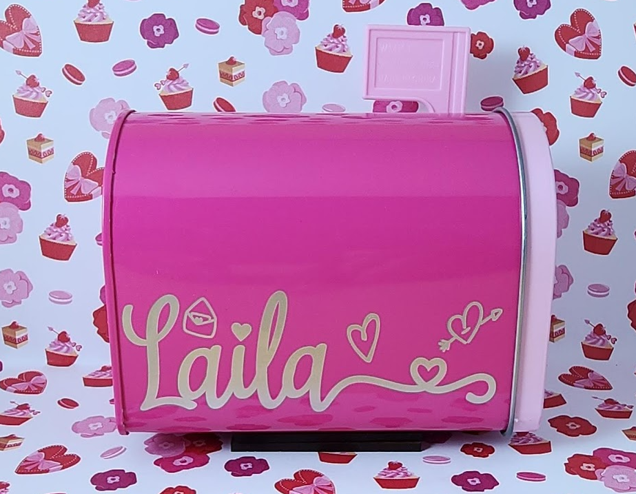 Valentine’s Day Personalized Mailbox
